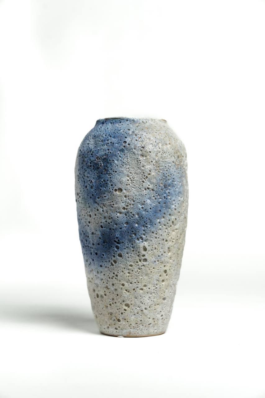 Yue Tall Vessel in White with Blue Glaze