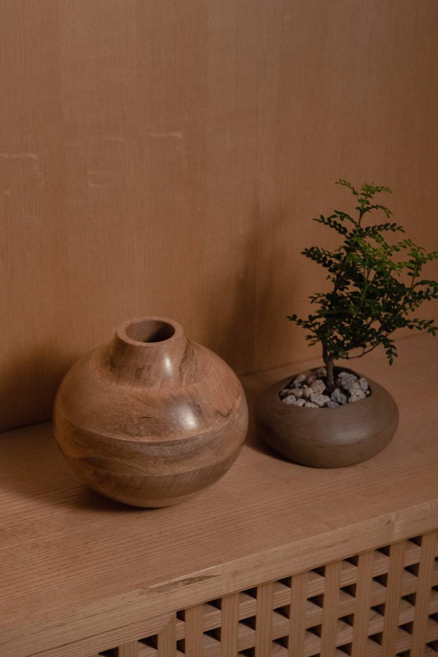 Mango Wood Natural Bud Vase