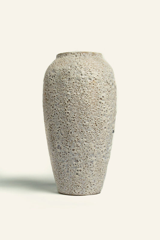 Yue Tall Vessel in Speckled White
